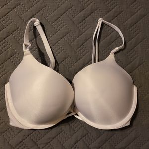 Victoria's Secret Bombshell Add-2-Cup Push-Up Super Push-Up Bra 34D